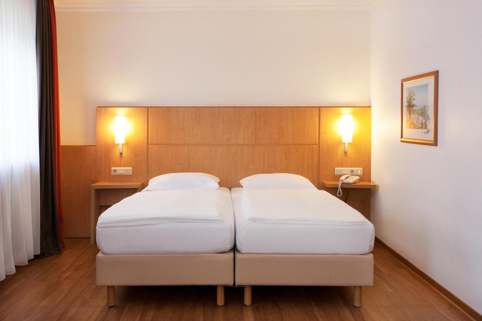 סארברוקן Saar City Hotel מראה חיצוני תמונה