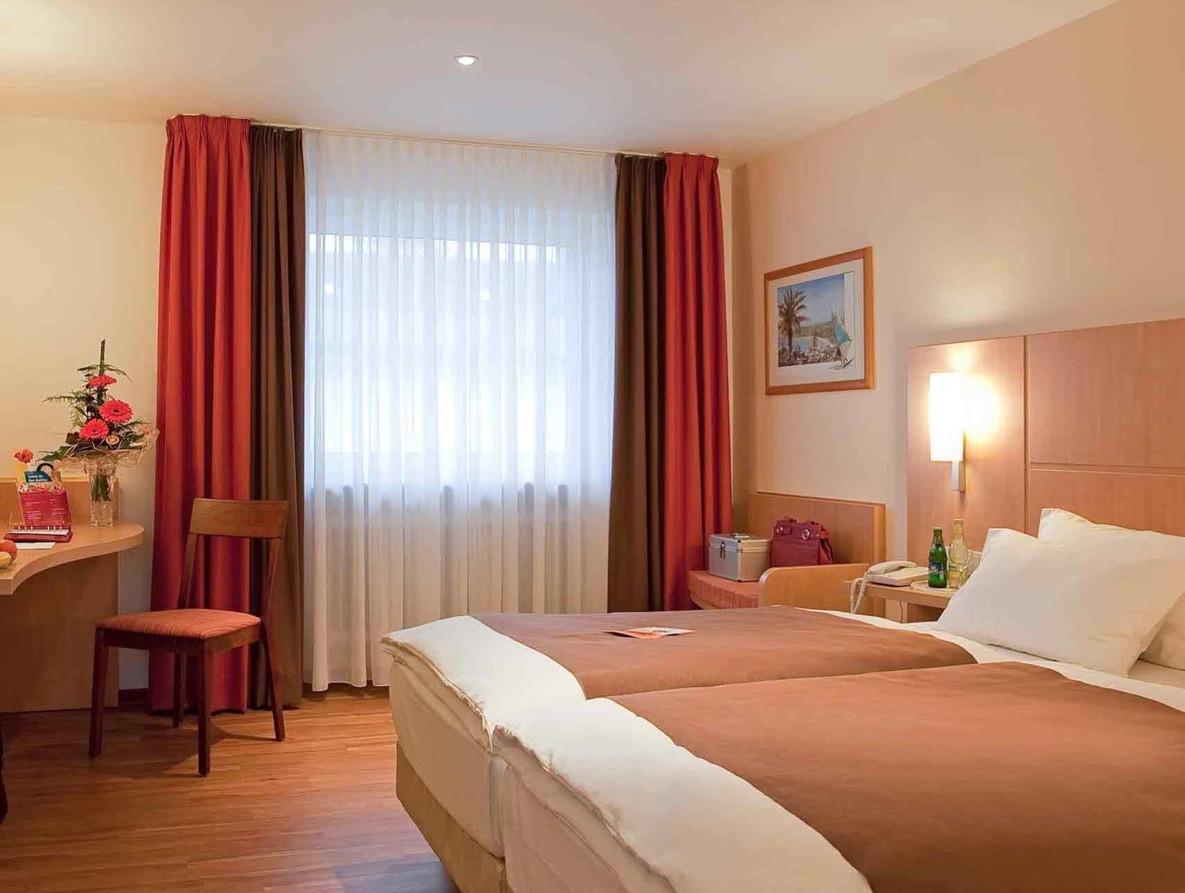 סארברוקן Saar City Hotel מראה חיצוני תמונה